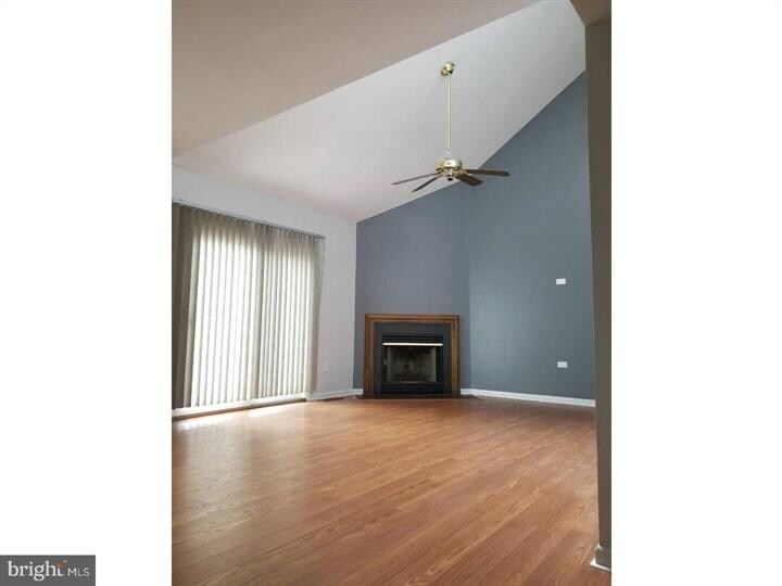 Building Photo - 89 Winterberry Ct