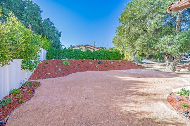 Building Photo - Brand New Construction 3-Bedroom Home for Rent in Canyon Country