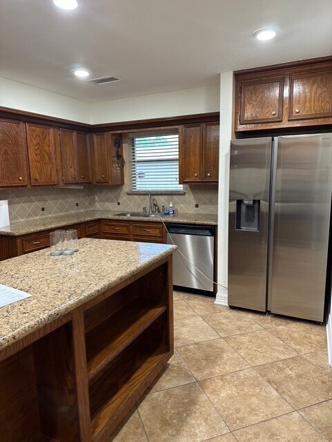 Building Photo - 4503 Patterson Ln