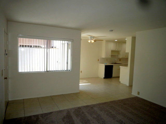Building Photo - 1800 E Heim Ave