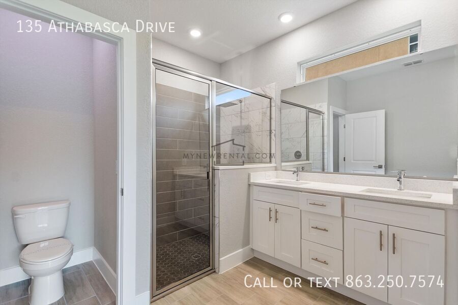 Building Photo - 135 Athabasca Dr