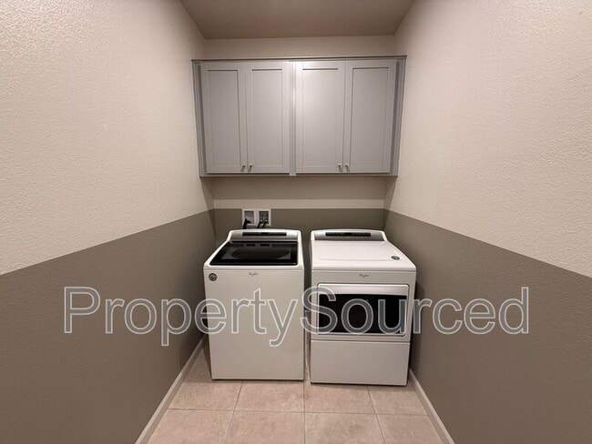 Building Photo - 15535 Ortega St