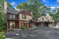 Building Photo - 45 Wolden Rd