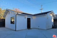 Building Photo - 1430 N Brighton St