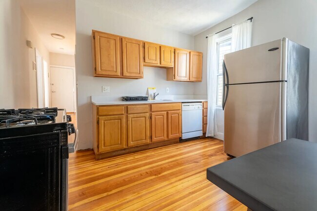 Building Photo - 29 Edison Grn