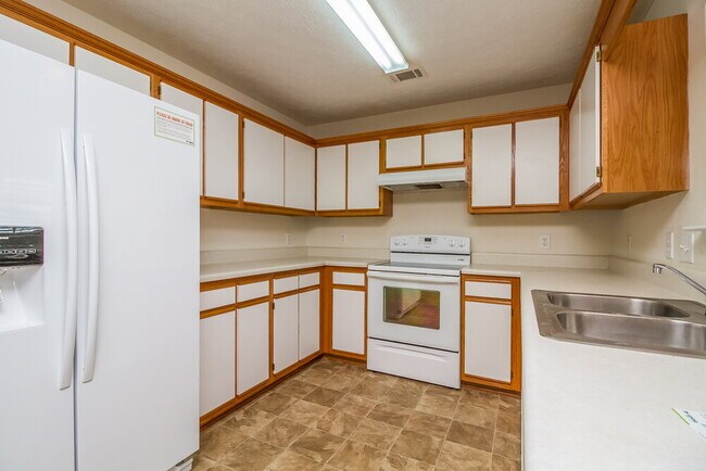 Building Photo - 1133 Phelissa Dr