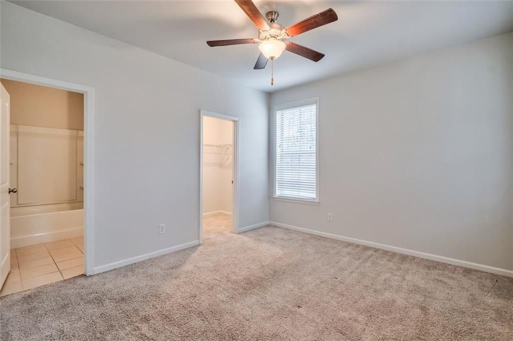 Building Photo - 2510 Great Silver Fir Aly