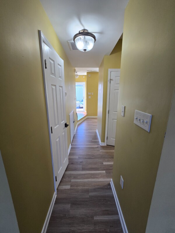 Building Photo - 4612 Milfax Rd