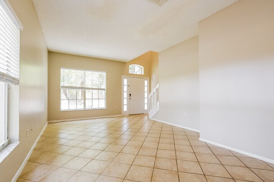Building Photo - 67 Abbey Hollow Dr