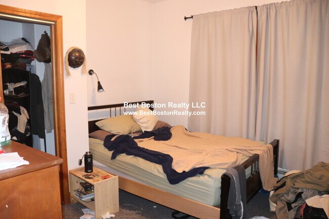 Building Photo - 31 Portsmouth St