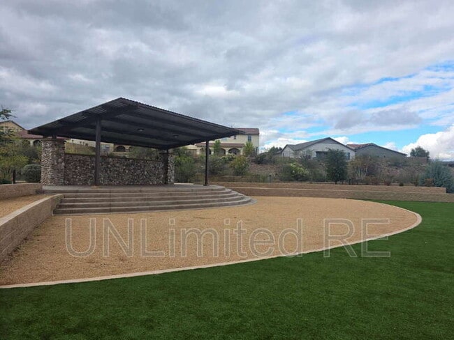 Building Photo - 308 Spirit Cir