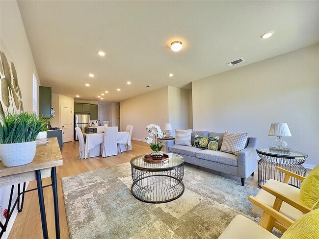 Building Photo - 145 Rita Blanca Bnd