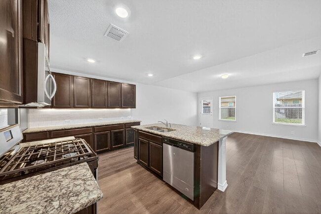 Building Photo - 9931 Bratten Rise