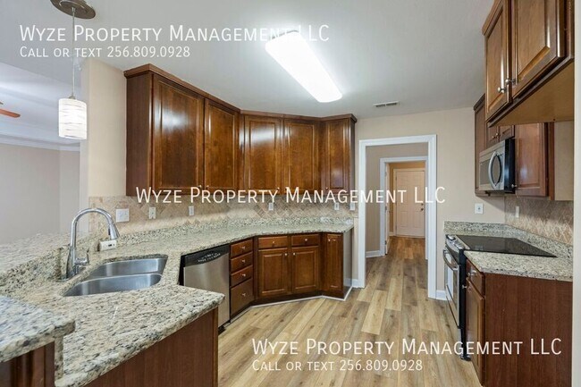 Building Photo - 104 Hardiman Pl Ln