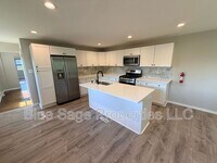 Building Photo - 205 Juniper Rd