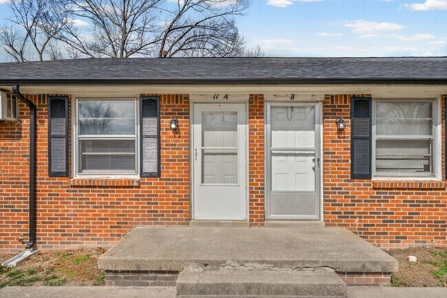 Building Photo - 111 Tandy Dr