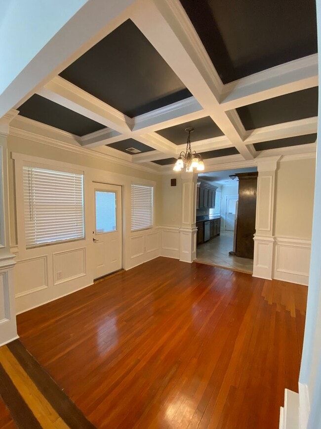 Building Photo - Spacious 3 Bedroom 2 Bath Home Near Downtown Columbia