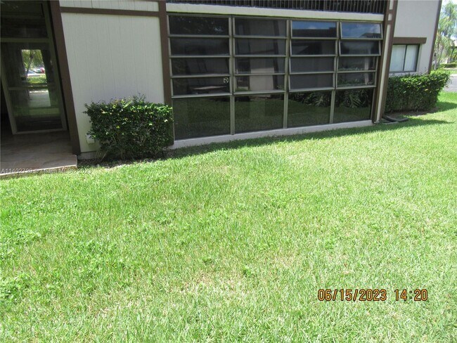 Building Photo - 9654 S Belfort Cir