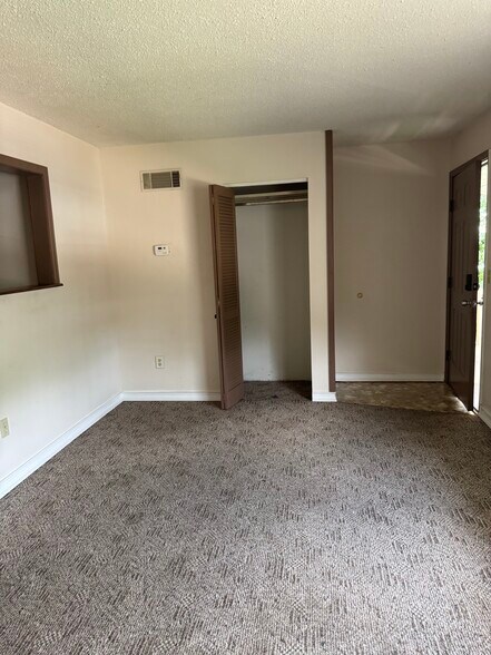 Building Photo - 105 Pelican Dr