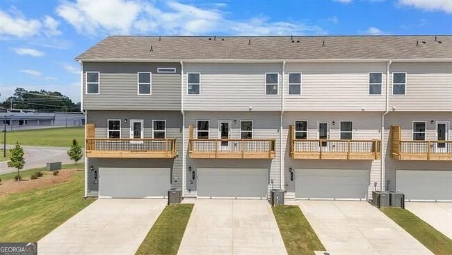 Building Photo - 67 Professional Pl