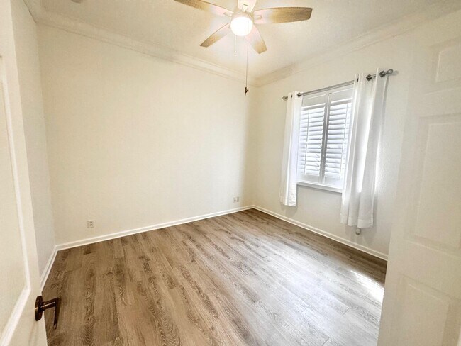 Building Photo - 195 Via Veracruz