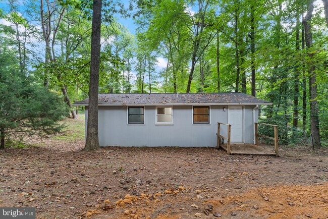 Building Photo - 11585 Tomahawk Trail