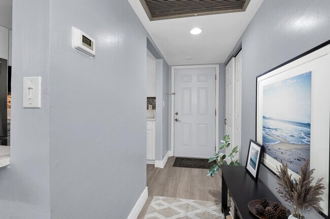 Building Photo - 9355 SW 8th St