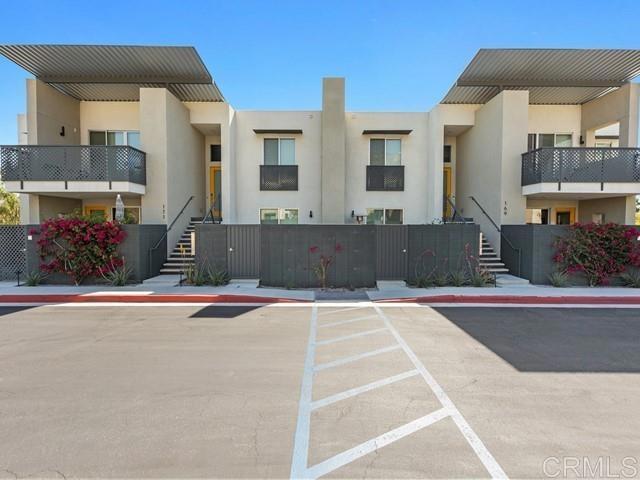Building Photo - 175 The Riv