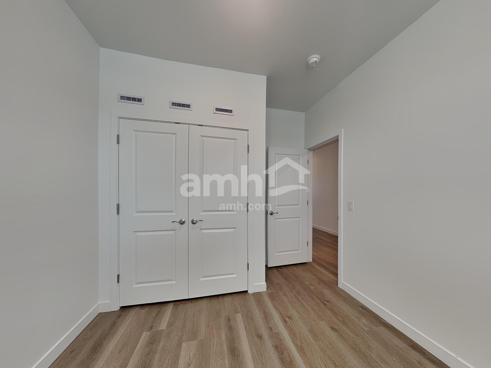 Building Photo - 13042 Mustang Crossing Rd