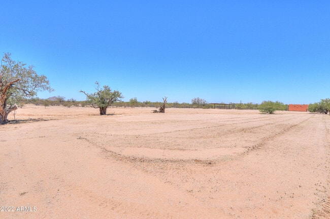 Building Photo - 49749 W Pampas Grass Rd