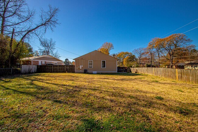 Building Photo - 1525 Northwick Ct