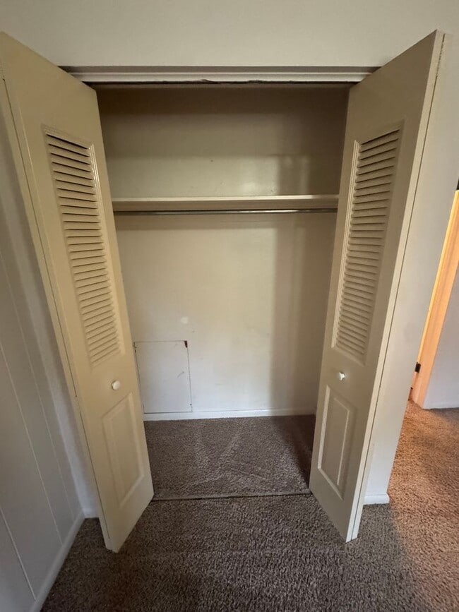 Building Photo - 1 Bed 1 Bath- Moon Township PA