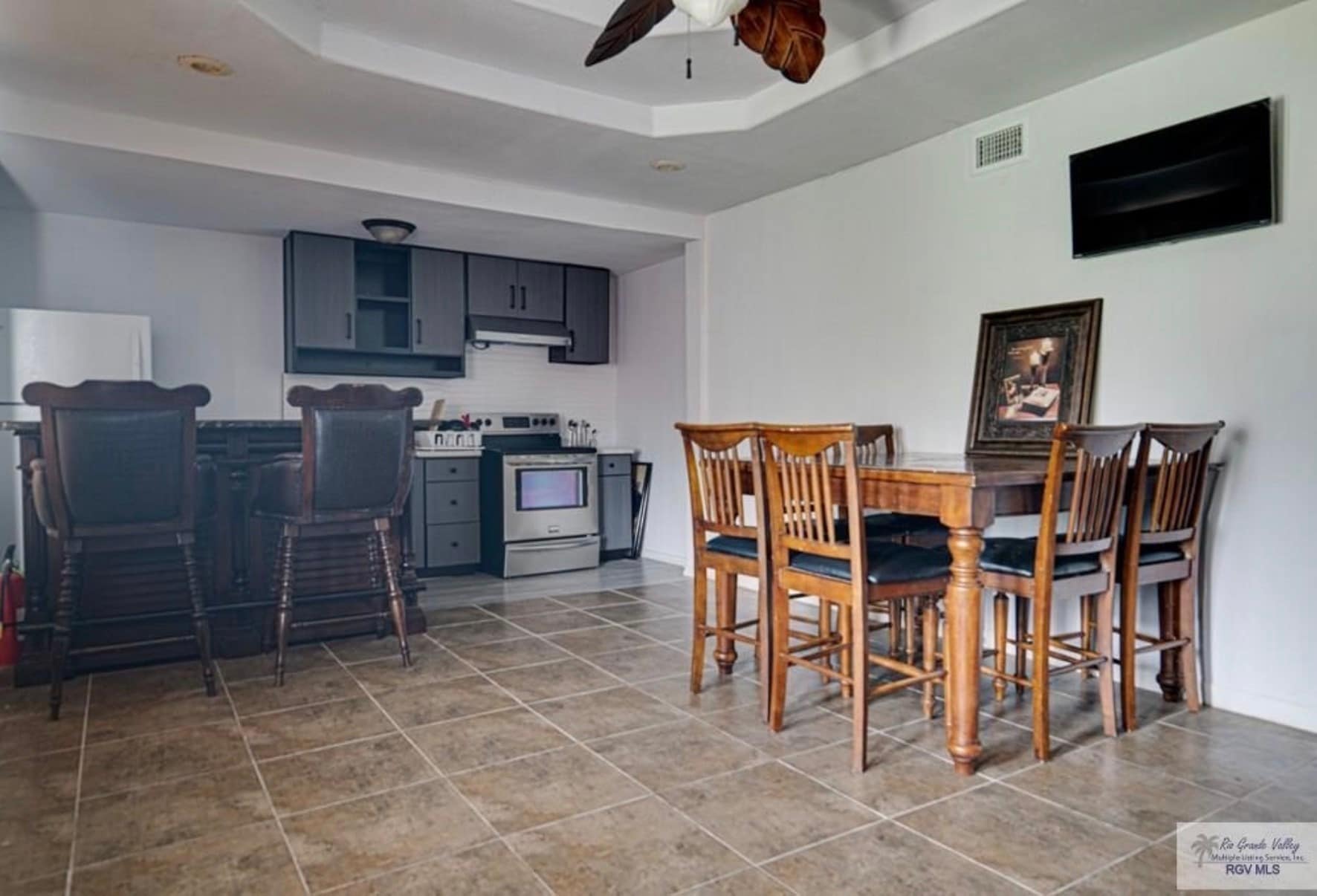 Kitchen - 6975 Santos Gutierrez