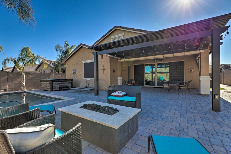 Building Photo - 20298 E Arrowhead Trail