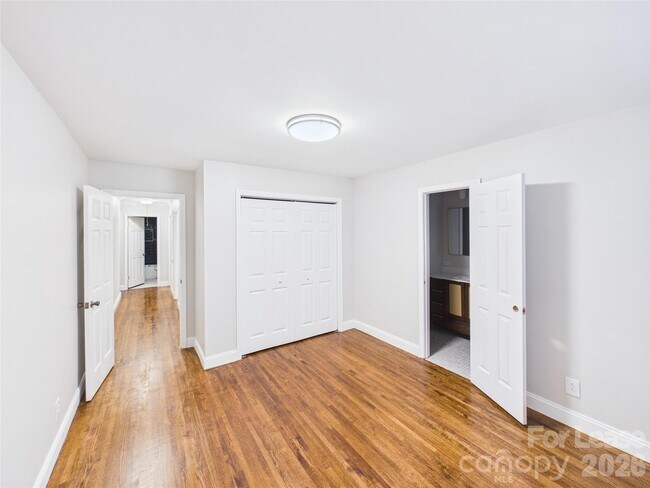 Building Photo - 4012 Belshire Ln