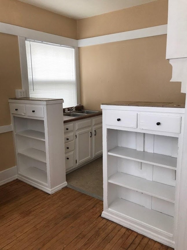 Building Photo - 1560 5th Ave SE