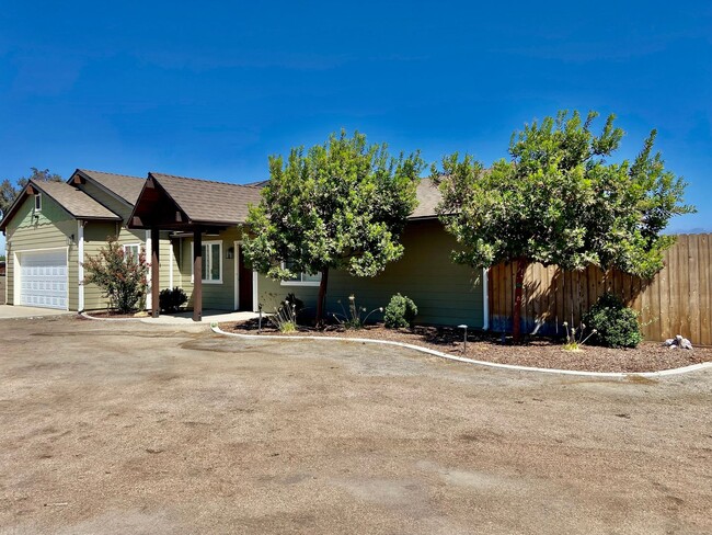 Primary Photo - Magnificent Views – 2 Bed, 1 Bath Gem – A ...