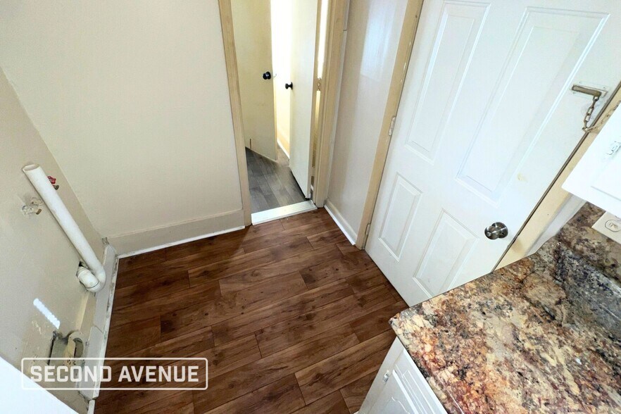 Building Photo - 1429 65th St W