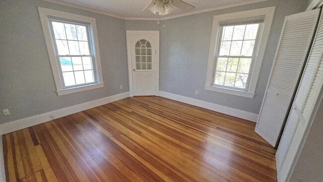 Building Photo - 9 Kenilworth St