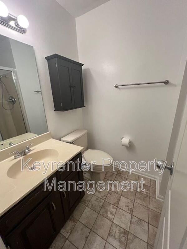 Building Photo - 4318 Belleview Ave