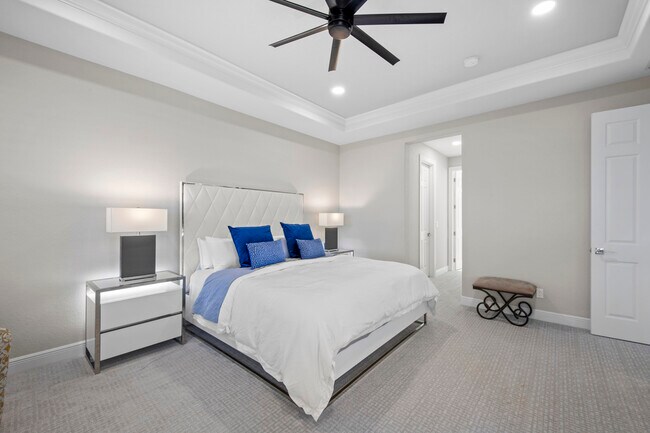 Building Photo - 14630 Meravi Dr