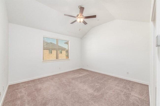 Building Photo - 6520 Northern Dancer Dr