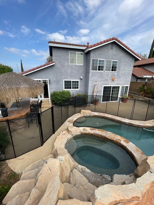 Building Photo - 1245 Tierra Luna