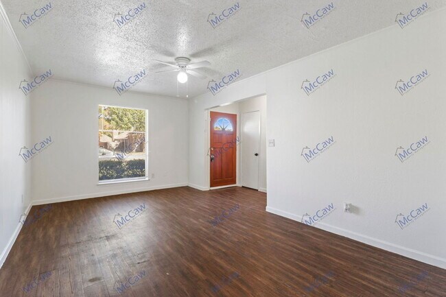 Building Photo - 3022 Kyle Rd