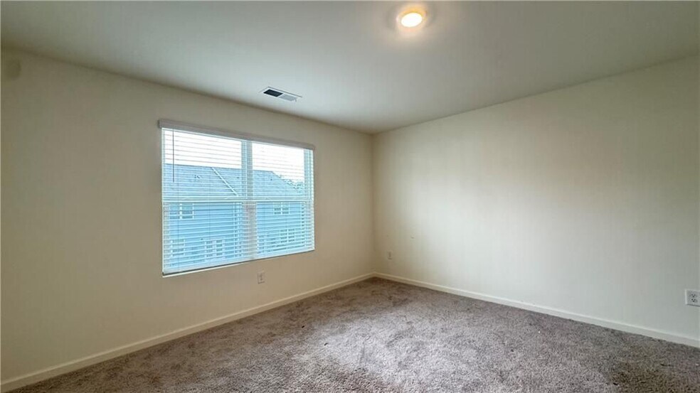 Building Photo - 204 Fenchurch Wy