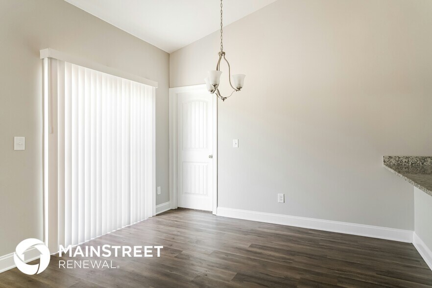 Building Photo - 400 Legacy Dr