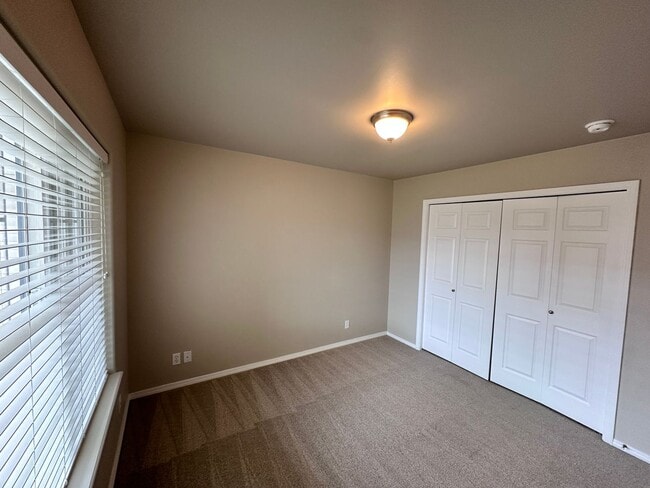 Building Photo - Gorgeous 3 Bedroom 2 Bath Home in Hayden!