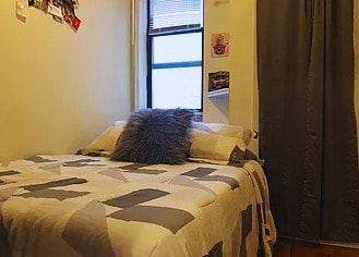 Building Photo - 14 St Marks Pl