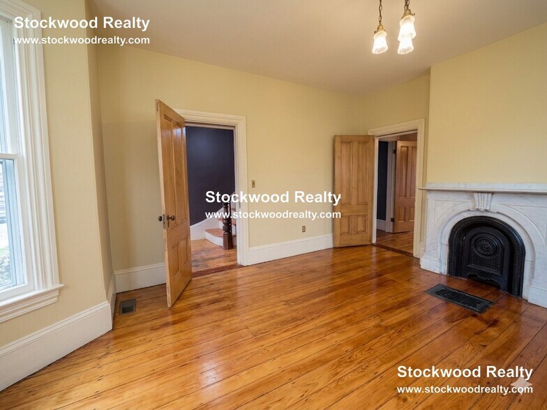 Building Photo - 36 Spring Garden St