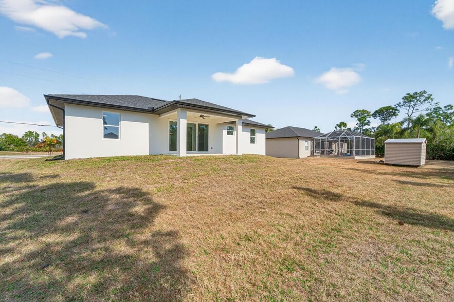 Building Photo - 14242 Ingraham Blvd